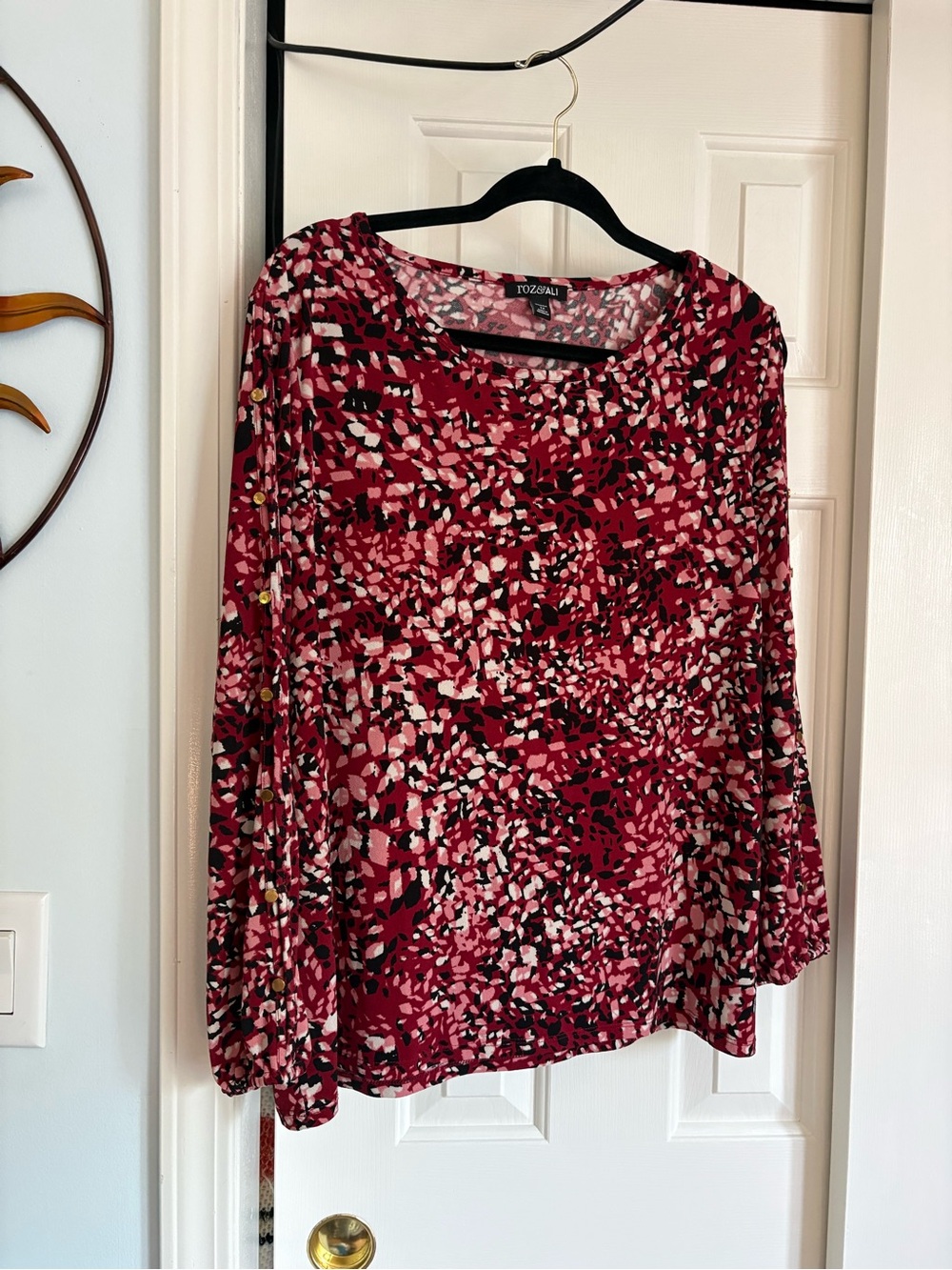 Roz & Ali Pink and Black Abstract-Print Long-Sleeve Blouse
